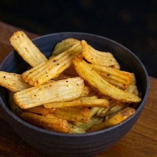 ONION BLACK PEPPER STRIPS