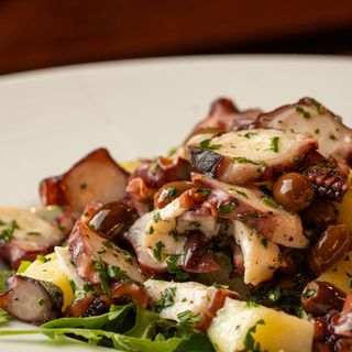 POLIPO, PATATE E OLIVE TAGGIASCHE