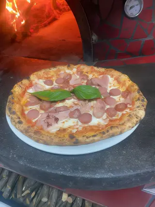 MAIALONA