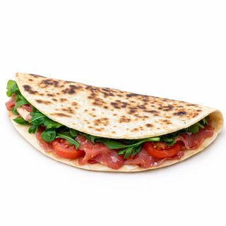 Bresaola, stracciatella, rucola, pomodorini