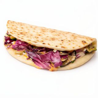 Speck, scamorza affumicata, radicchio, maionese