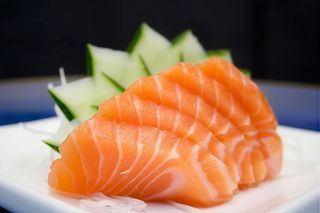 131 Sashimi salmone 