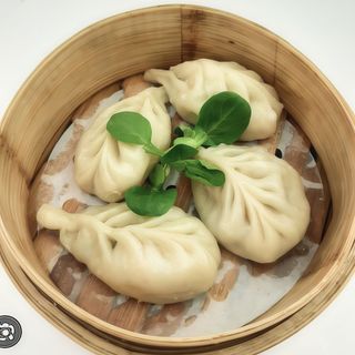 Ravioli al vapore con verdura