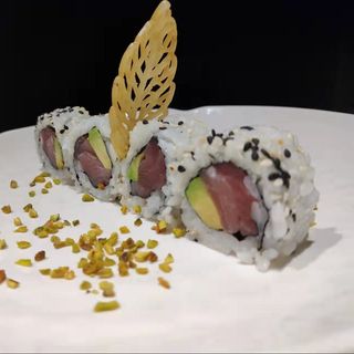 46. Tuna roll (8pz)