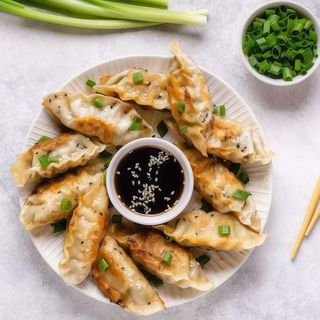A101. Gyoza Tori (6pz)