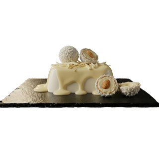 Panna cotta al raffaello
