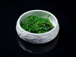 01 Goma wakame
