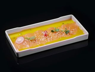 33 Sake in passion fruit