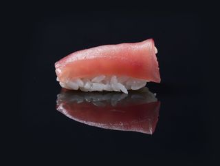 40 Maguro
