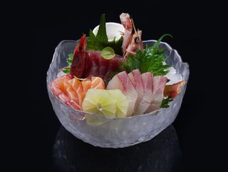 69 Sashimi speciale