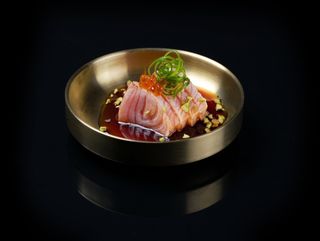 68 Sashimi scottato