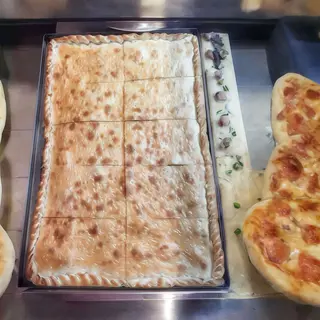 Ciaccino ripieno con salsiccia e patatine maxi
