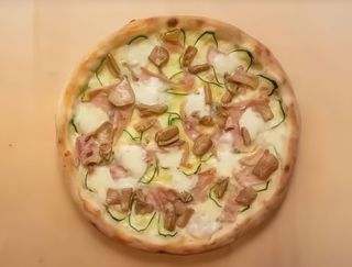 Prosciutto cotto e funghi normale