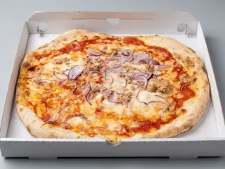 Pizza tonno cipolla