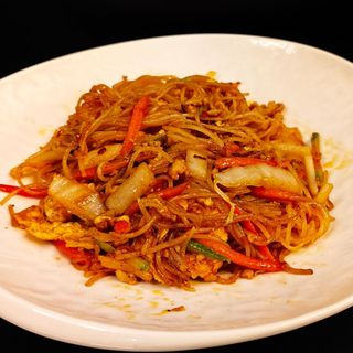 74a Spaghetti di riso con carne