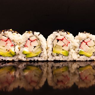 39 California roll