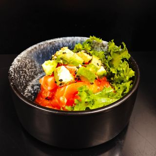 56b - Tartara Ponzu salmon