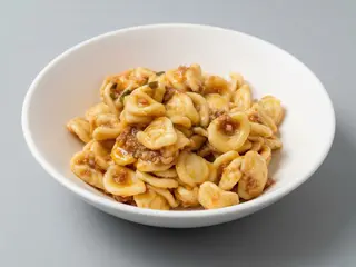 CAVATELLI AL RAGU’ ROSSO DI CARNE DI PULEDRO (Cavallo)*