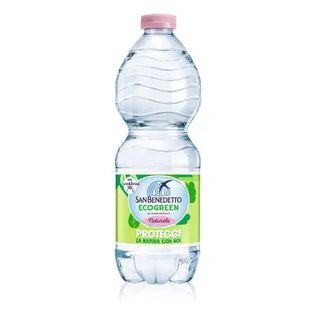 Acqua naturale