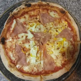 Pizza bismarck