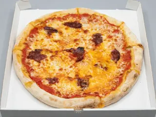Pizza salamino