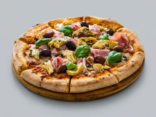 Pizza capricciosa L