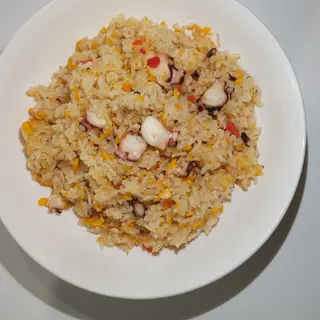 138A. Riso saltato con anguilla e uova