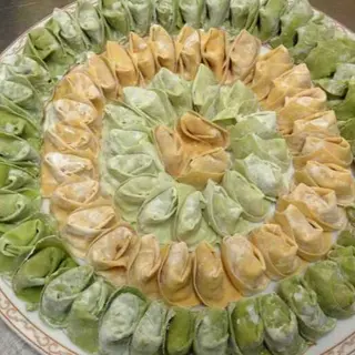 2 x 118 Ravioli. Con Coca Cola o Coca Zero