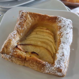 Sfoglia con mele e crema