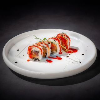 185. Uramaki spicy maguro