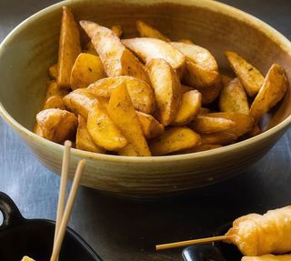 Spicchi di patate agli aromi