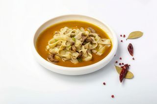 169. pad thai con manzo