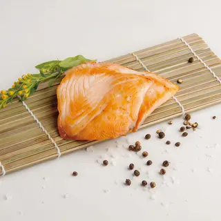 211. Salmone alla griglia  2pz