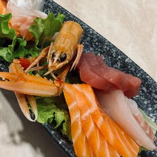 55. Sashimi mix - 9 pezzi
