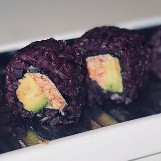 New75. Miura viola - 8pz