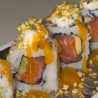 68b. Phila mango roll -8pz