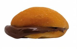 Mini bun con crema alla nocciola  