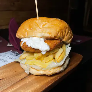 Classic chicken burger