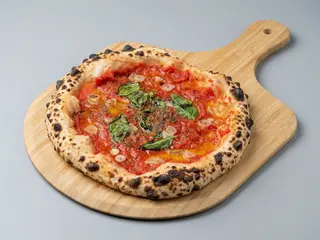 Pizza marinara mezzo metro