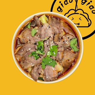 Udon con manzo piccante