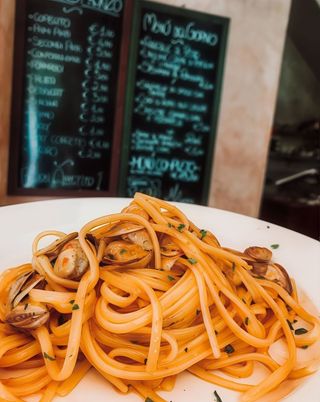 117 Spaghetti alle vongole veraci