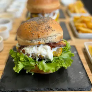 Smoke house burger