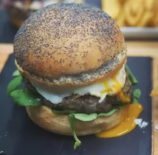 Cacio burger
