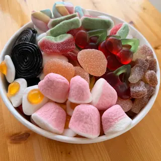 Candy share box