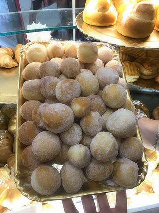 Bon Bon