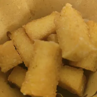 Polenta fritta a cubetti