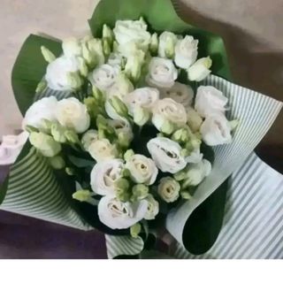 bouquet grande di Lisianthus bianco