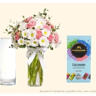 bouquet Margherite bianche e fiori rosa