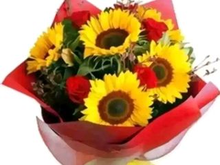 5 girasoli e 5 rose rosse