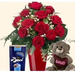 12 rose rosse con cioccolatini e pelushe piccolo